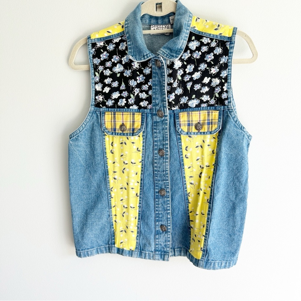 VTG Shelly & Arnold Patchwork Floral Denim Vest Small